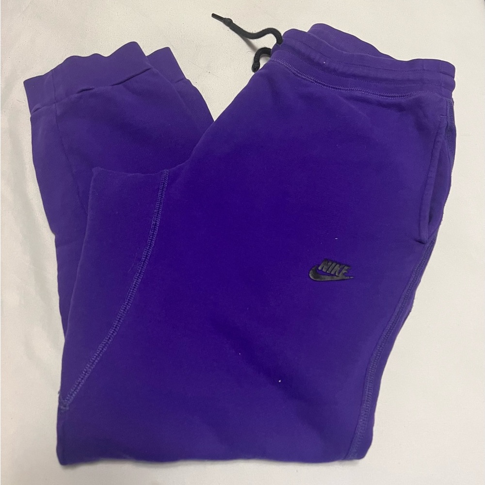 Purple size lg joggers